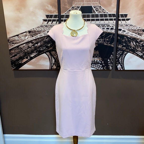 Ann Taylor Dresses & Skirts - Pink dress with scalloped detail.